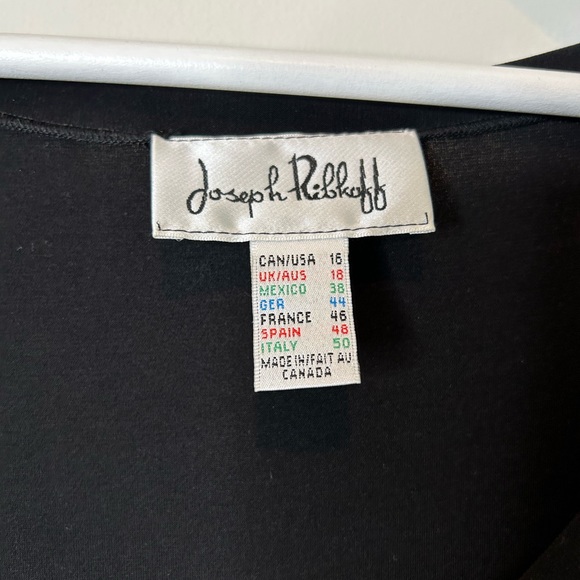 Joseph Ribkoff black tunic style top- size 16 - Picture 4 of 5